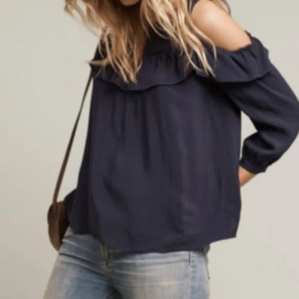 Maeve by Anthro Brearly Cold Shoulder